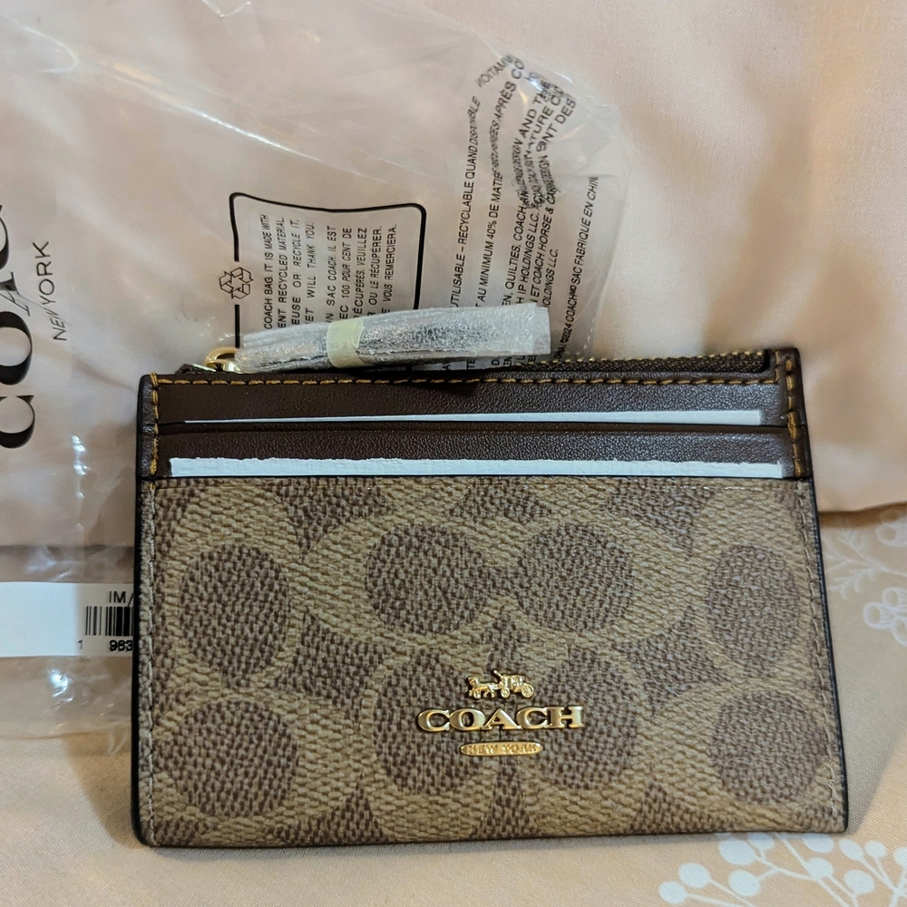 Coach Brown Card Holder